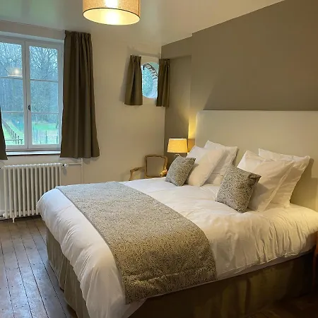 Domaine Des Loches **** Feriehus Mazerny