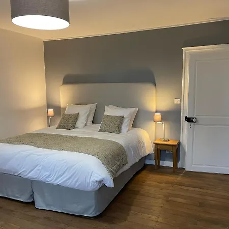 Domaine Des Loches **** *