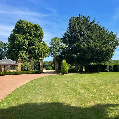 Domaine Des Loches **** *