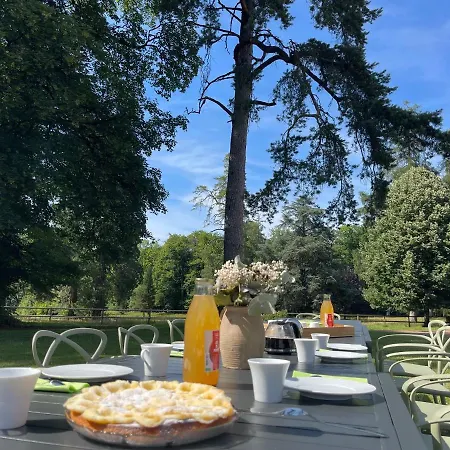 Domaine Des Loches **** Tatil Evi