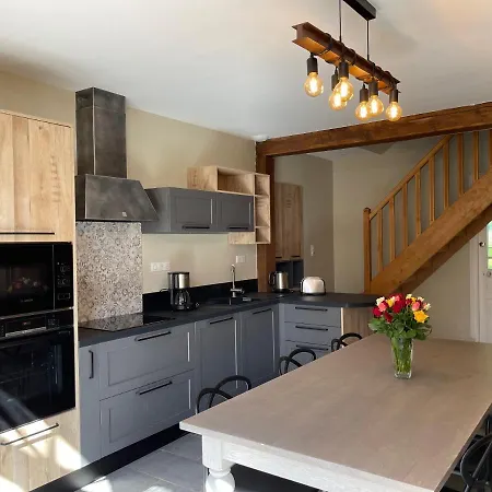 Domaine Des Loches **** בית נופש Mazerny