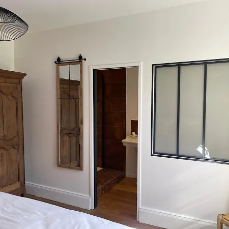 Domaine Des Loches **** Mazerny