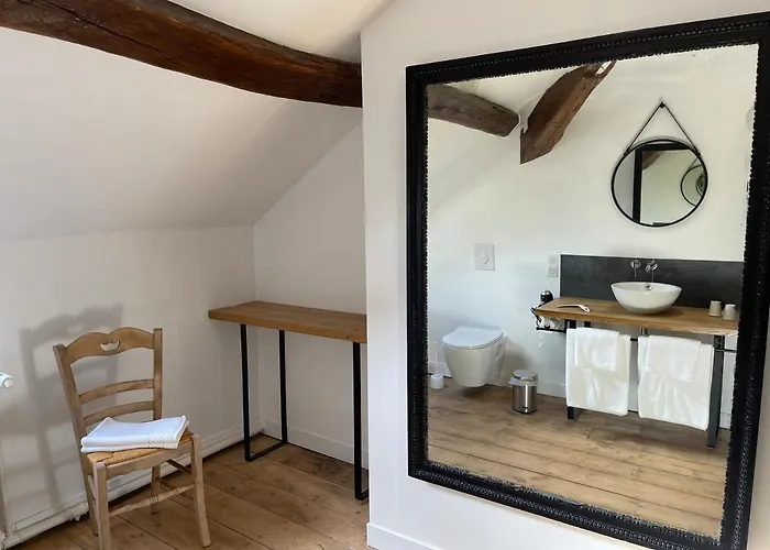 Domaine Des Loches **** * Mazerny